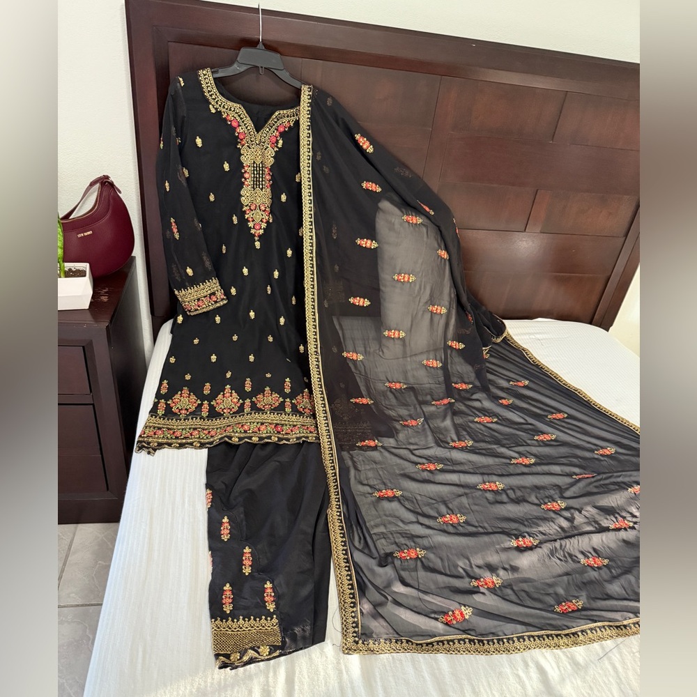 Black Embroidered Long Sleeve Dress with Sheer Dupatta